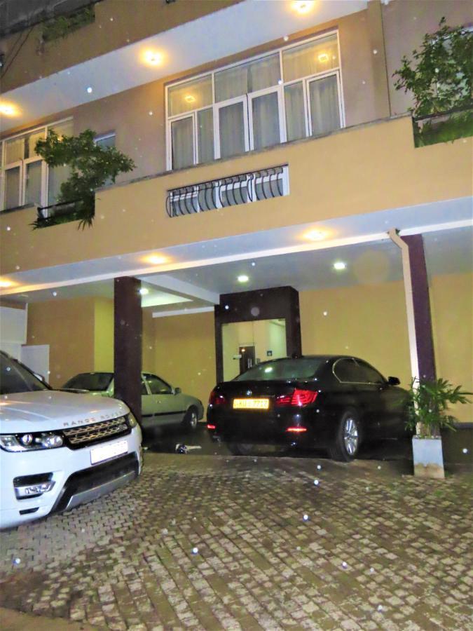 Vivas Residencies Luxury Apartments Dehiwala-Mount Lavinia Eksteriør bilde