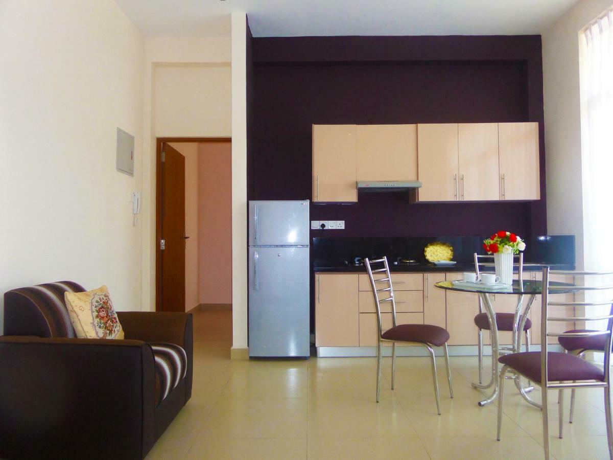 Vivas Residencies Luxury Apartments Dehiwala-Mount Lavinia Eksteriør bilde