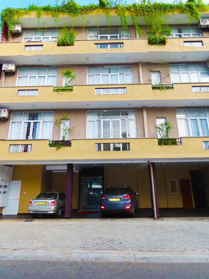 Vivas Residencies Luxury Apartments Dehiwala-Mount Lavinia Eksteriør bilde